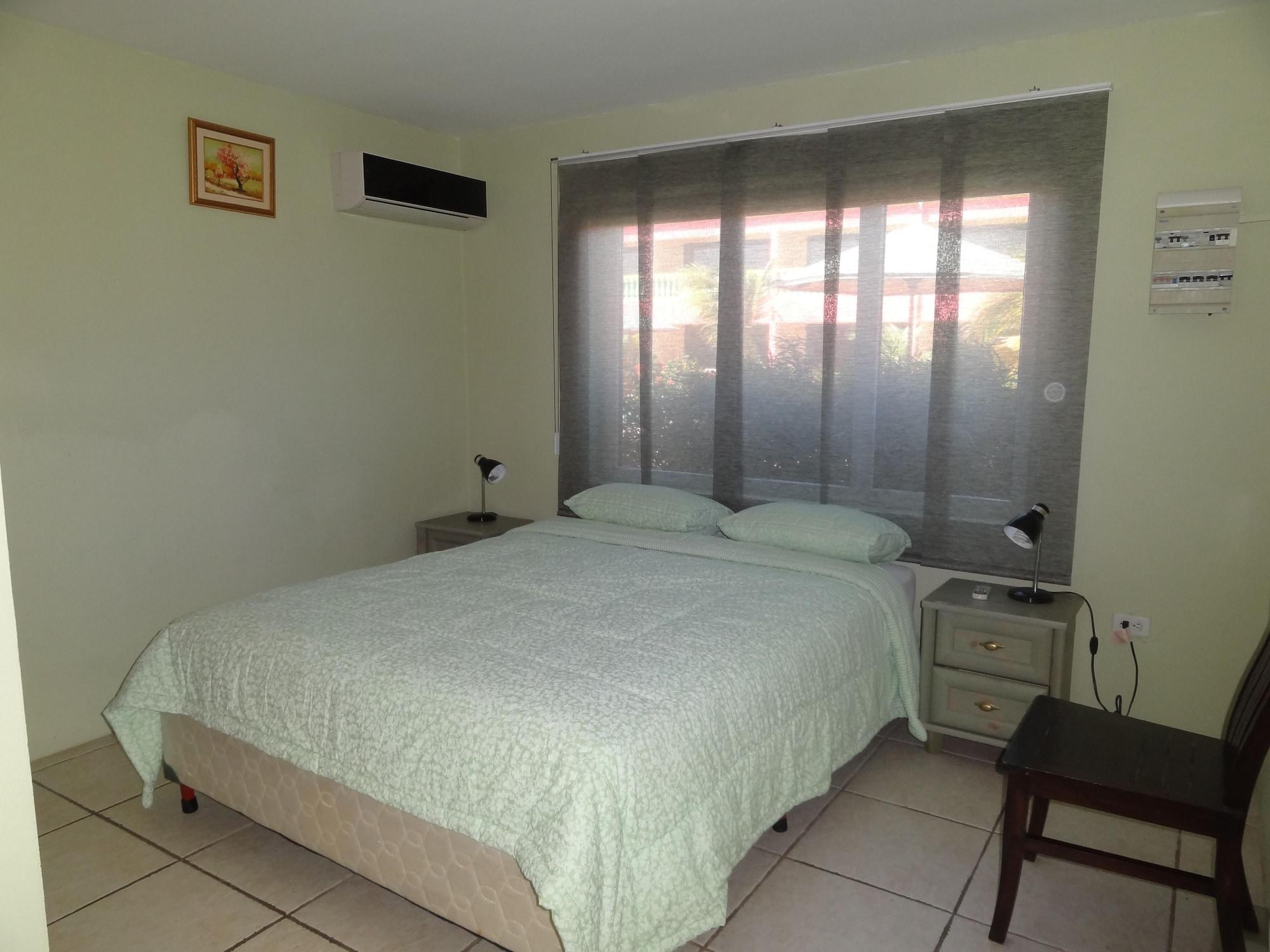 Del Rey Apartments Aruba Eksteriør billede