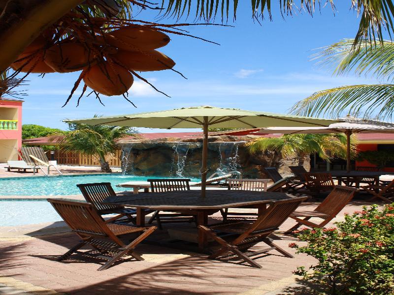 Del Rey Apartments Aruba Eksteriør billede